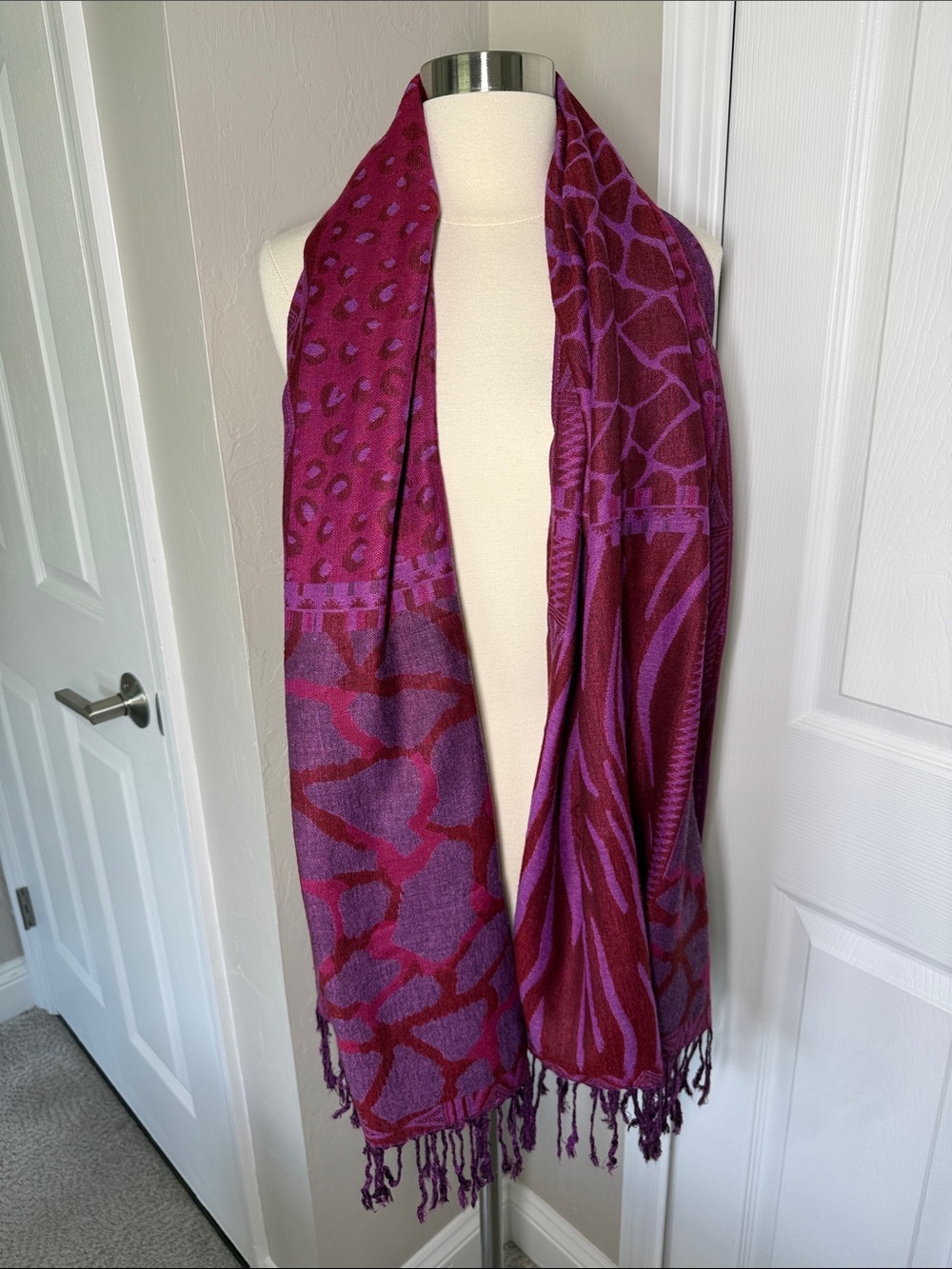 Collection 18 pink and purple pattern block animal print scarf/shawl